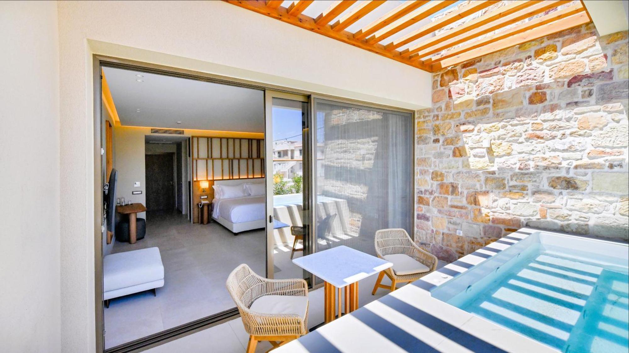 Royal Pearl Island Chios Hotel And Spa 외부 사진